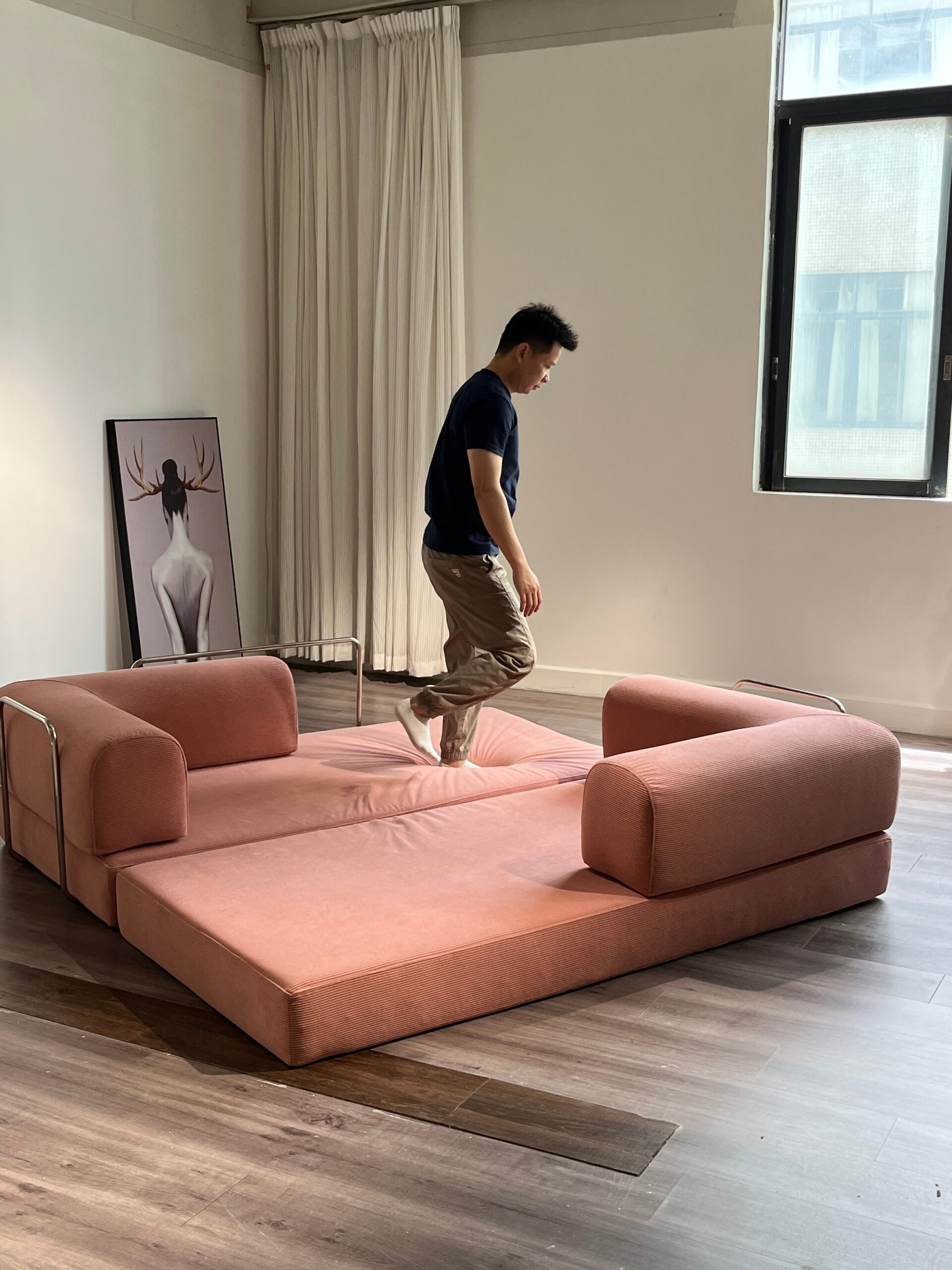 Vacuum compressed sofa Cop-1B